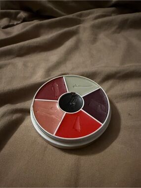 Kryolan Burn & Injury simulation Professional Makeup - like new 30 grams